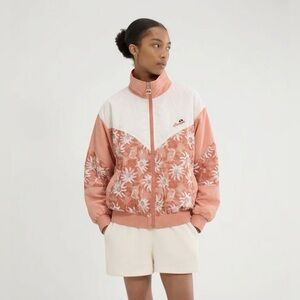 Vintage 90s Retro Ellesse Windbreaker Jacket